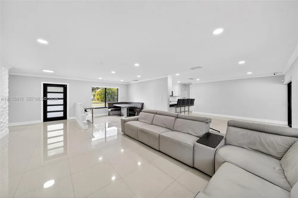 11951 SW 120th Ter Miami, FL 33186