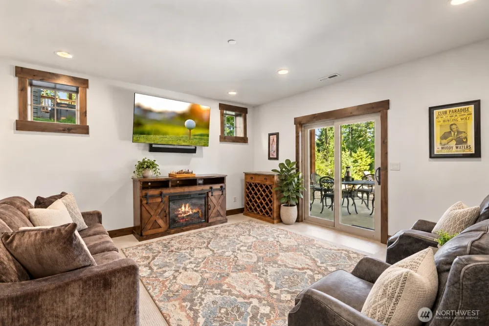 151 Miners Camp Way Cle Elum, WA 98922