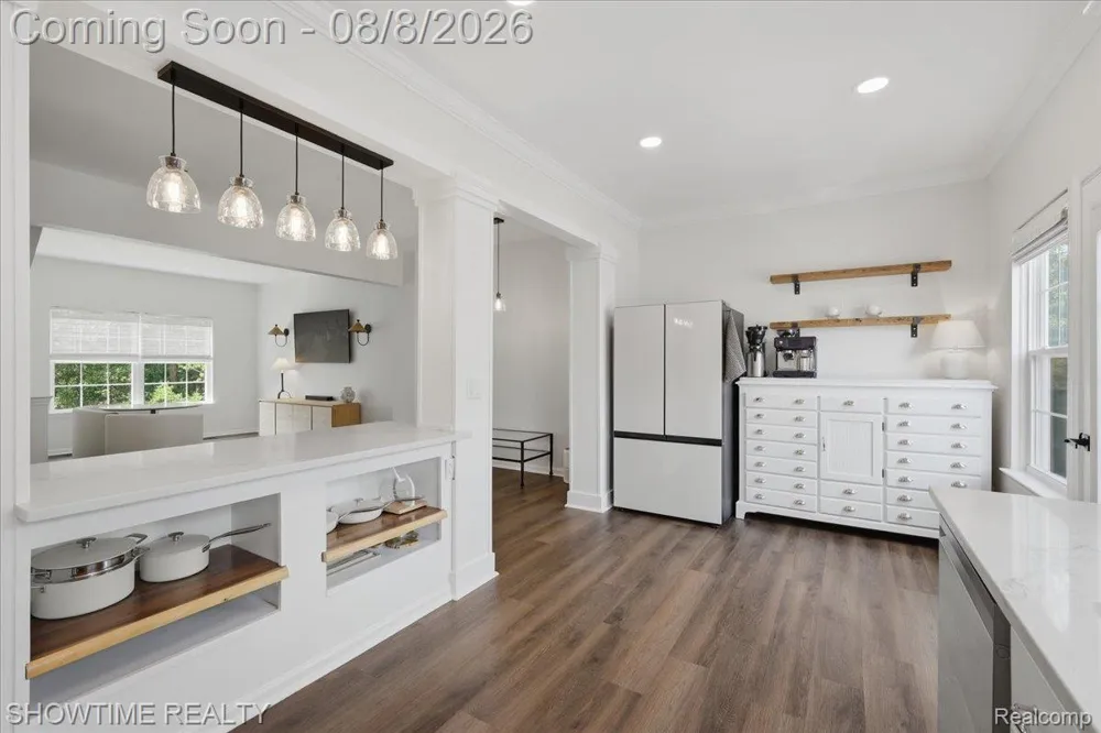 826 Eagle Drive Fenton City, MI 48430