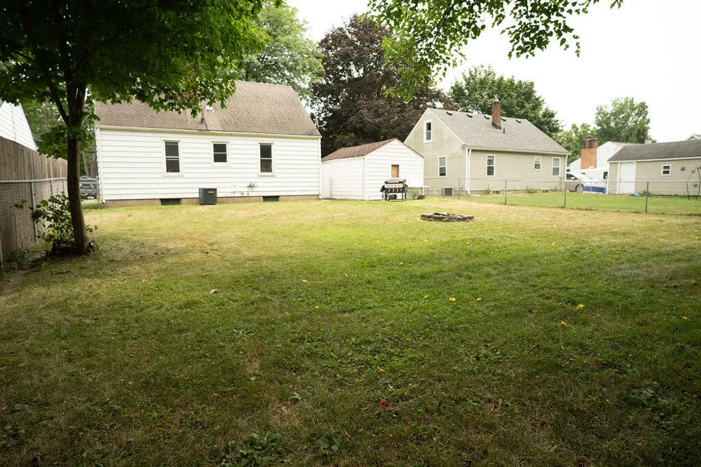 917 Clearview Street Kalamazoo Charter Township, MI 49048