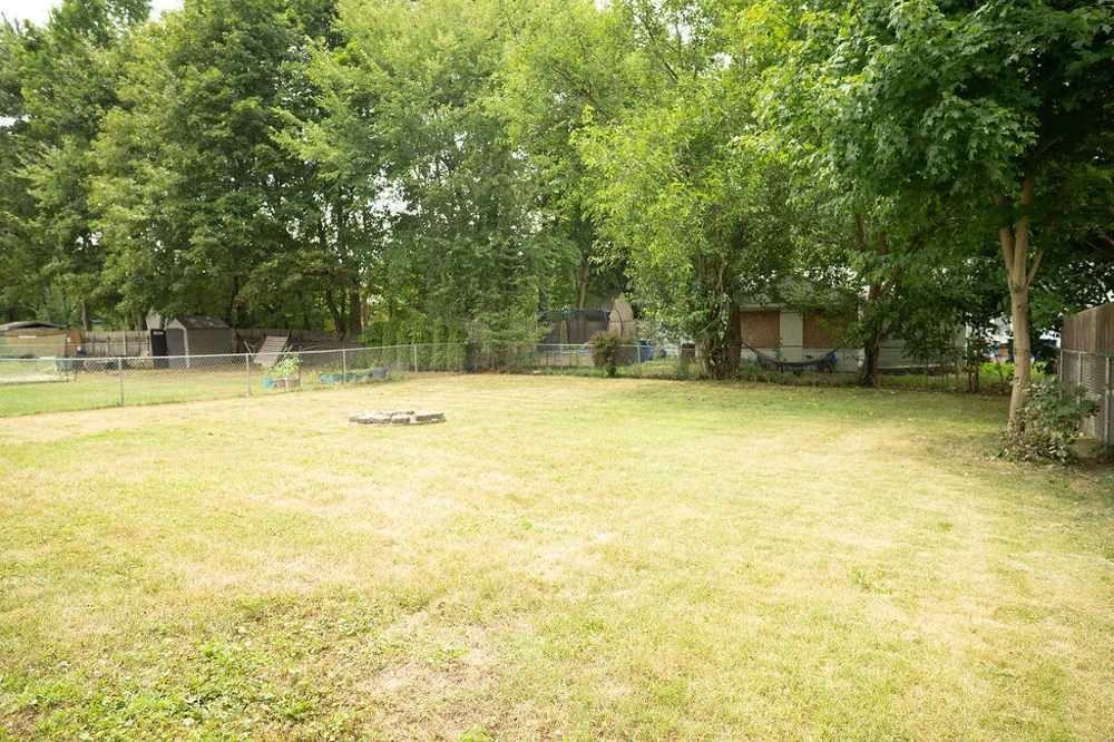 917 Clearview Street Kalamazoo Charter Township, MI 49048