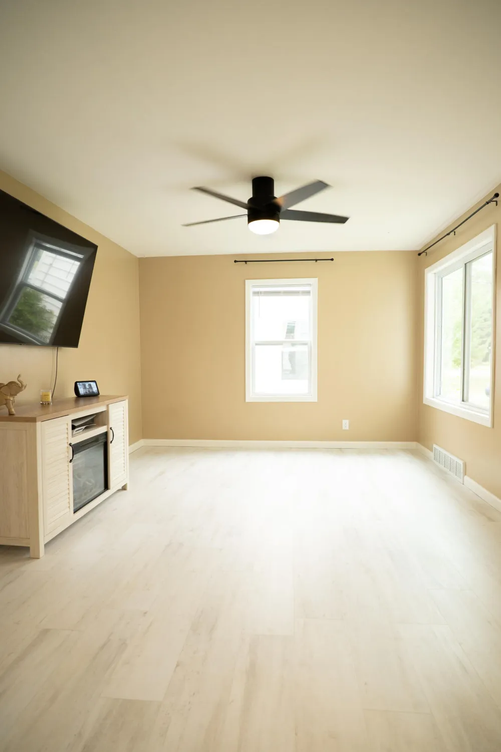 917 Clearview Street Kalamazoo Charter Township, MI 49048
