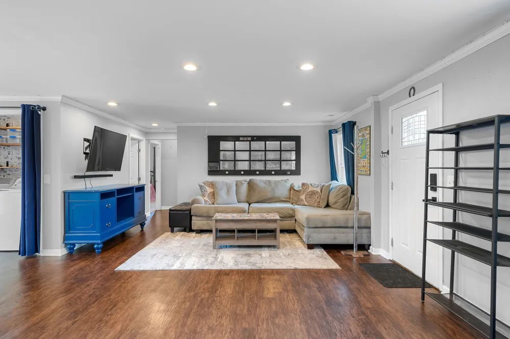 411 Purtle Rd Lafayette, TN 37083