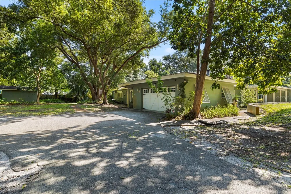 2162 LONG BOW LANE Clearwater, FL 33764