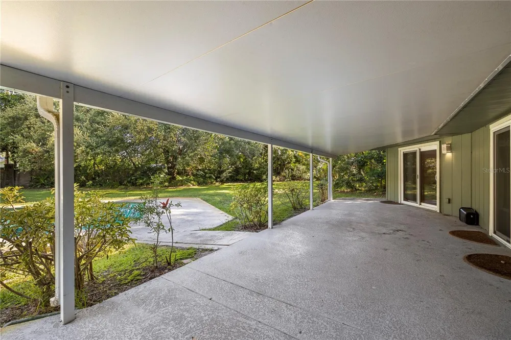 2162 LONG BOW LANE Clearwater, FL 33764