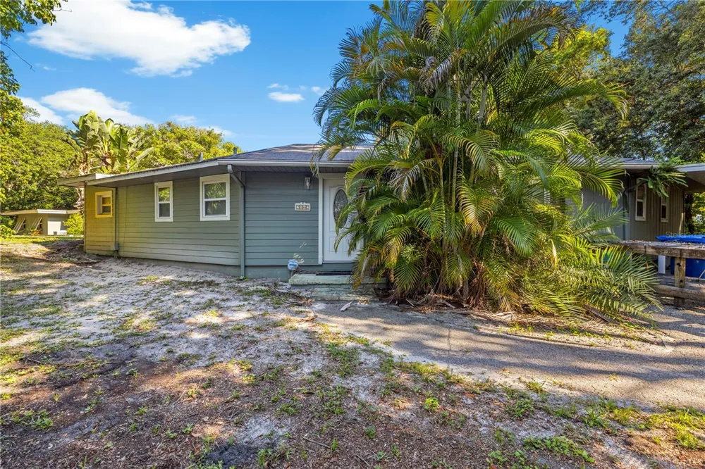 2162 LONG BOW LANE Clearwater, FL 33764