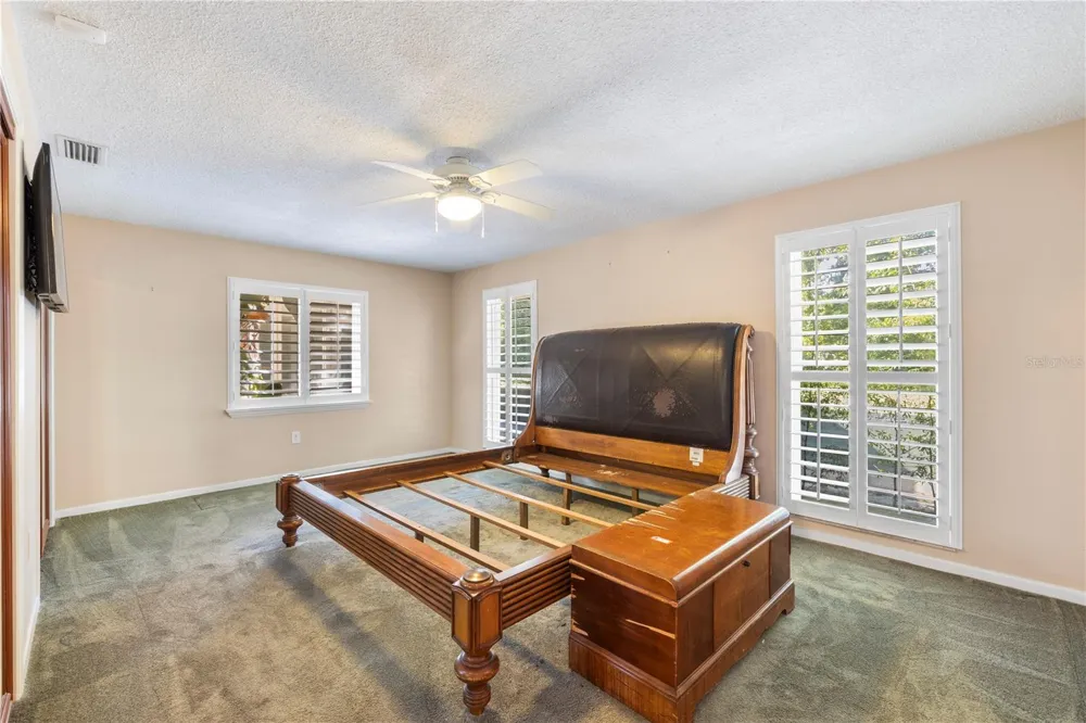 2162 LONG BOW LANE Clearwater, FL 33764
