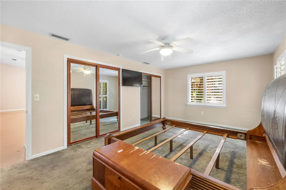2162 LONG BOW LANE Clearwater, FL 33764