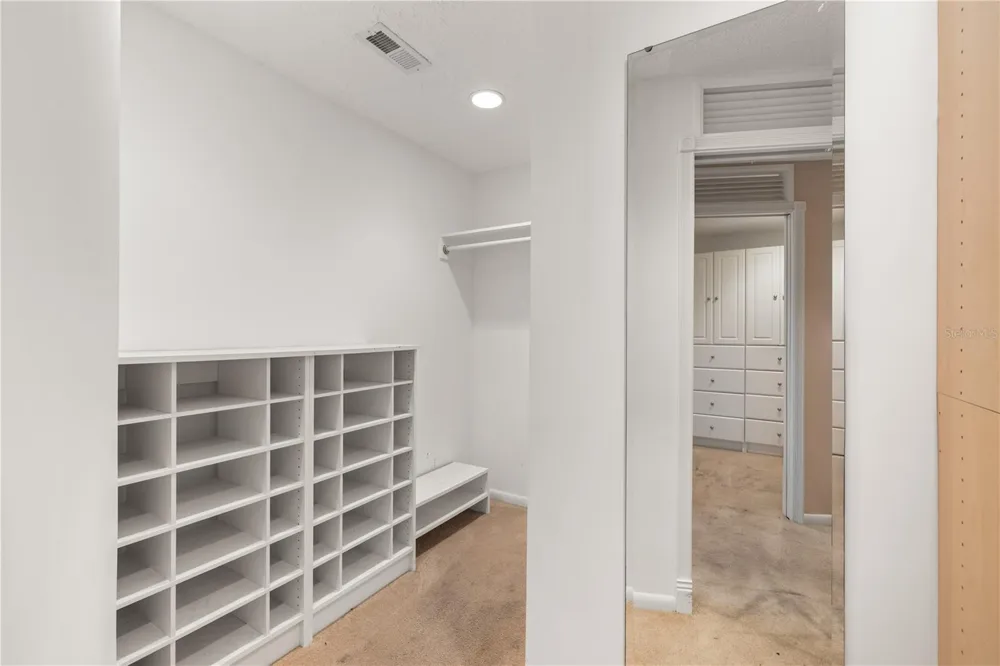 2162 LONG BOW LANE Clearwater, FL 33764