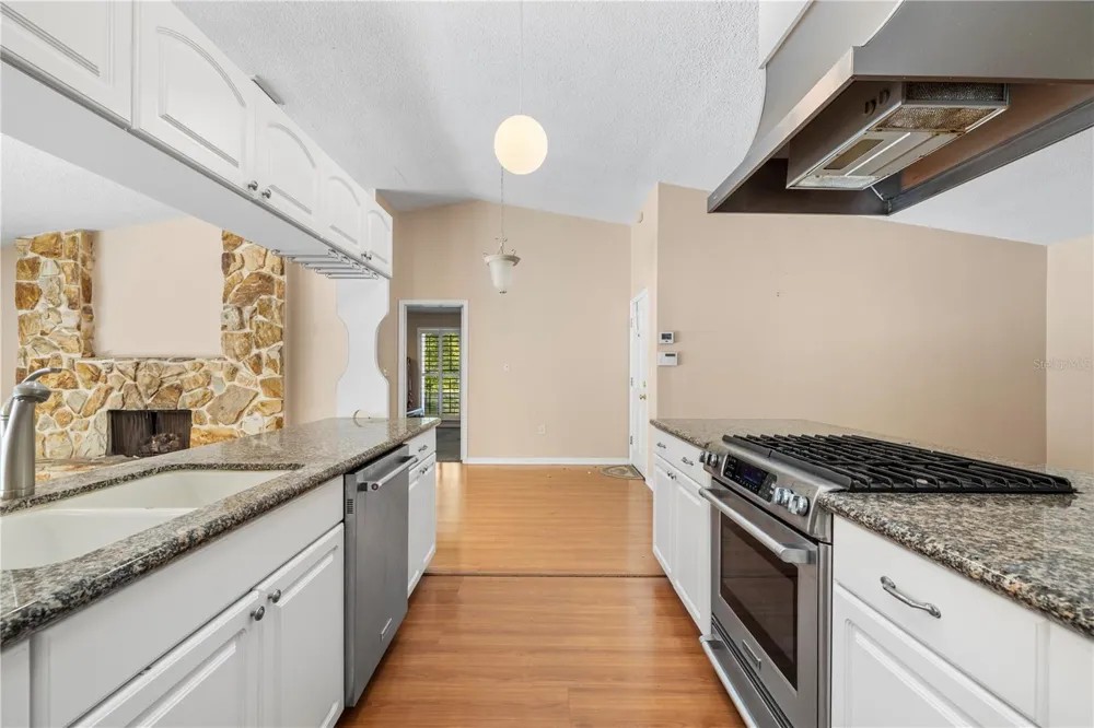 2162 LONG BOW LANE Clearwater, FL 33764