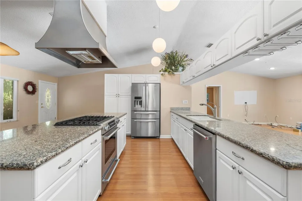 2162 LONG BOW LANE Clearwater, FL 33764