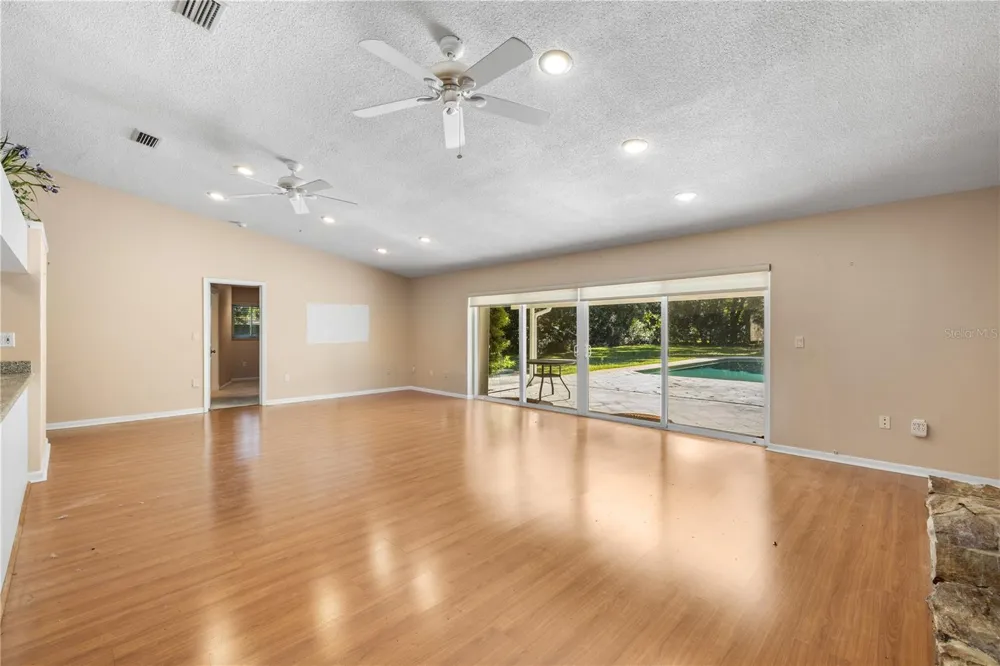 2162 LONG BOW LANE Clearwater, FL 33764