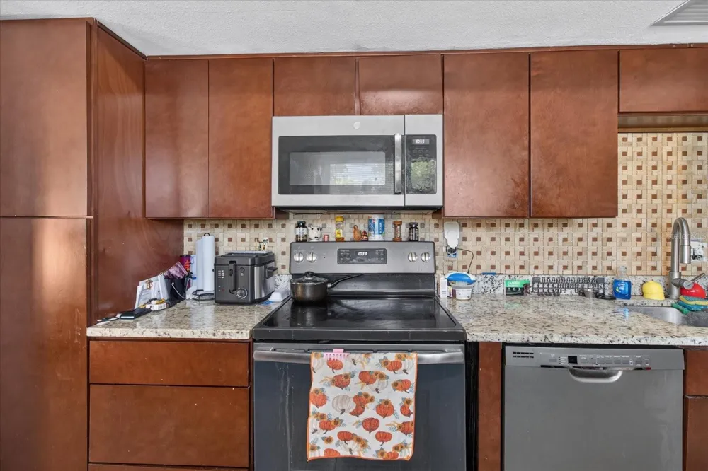 10538 AGATE COURT Port Richey, FL 34668