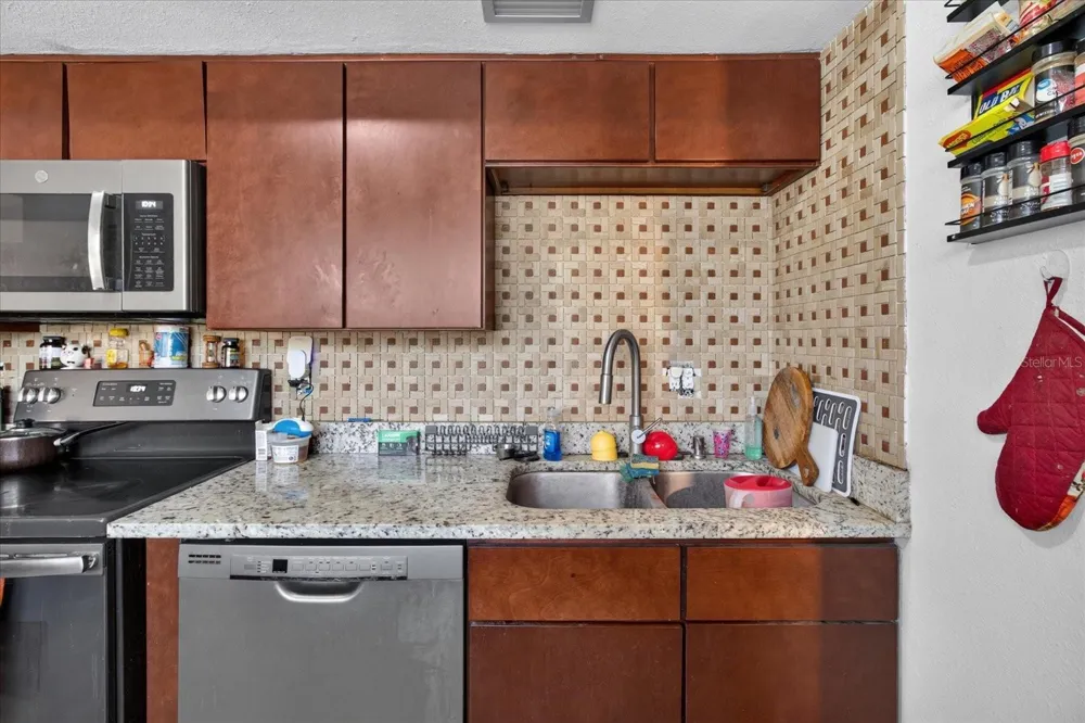 10538 AGATE COURT Port Richey, FL 34668