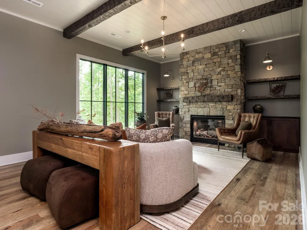 465 Mountain Brook Trail Brevard, NC 28712