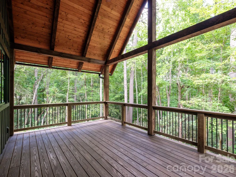465 Mountain Brook Trail Brevard, NC 28712