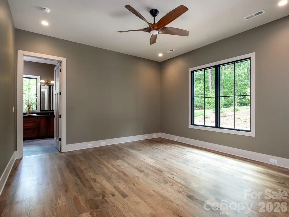465 Mountain Brook Trail Brevard, NC 28712