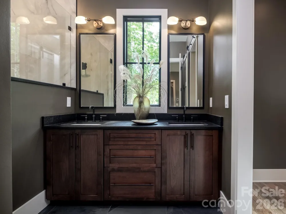 465 Mountain Brook Trail Brevard, NC 28712