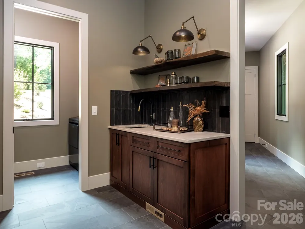465 Mountain Brook Trail Brevard, NC 28712