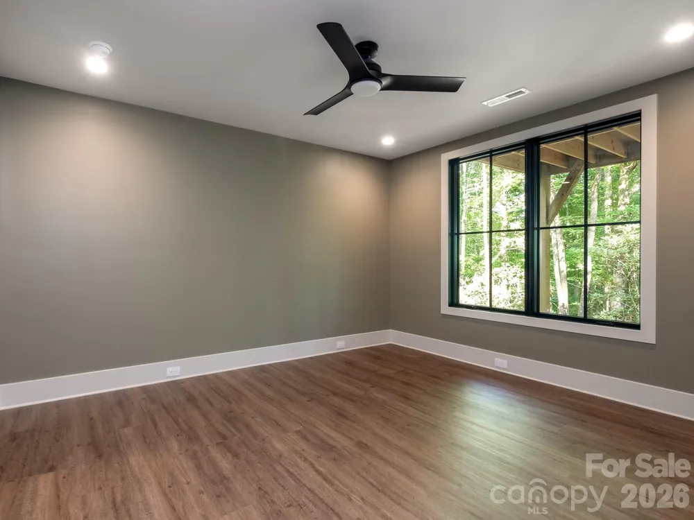 465 Mountain Brook Trail Brevard, NC 28712