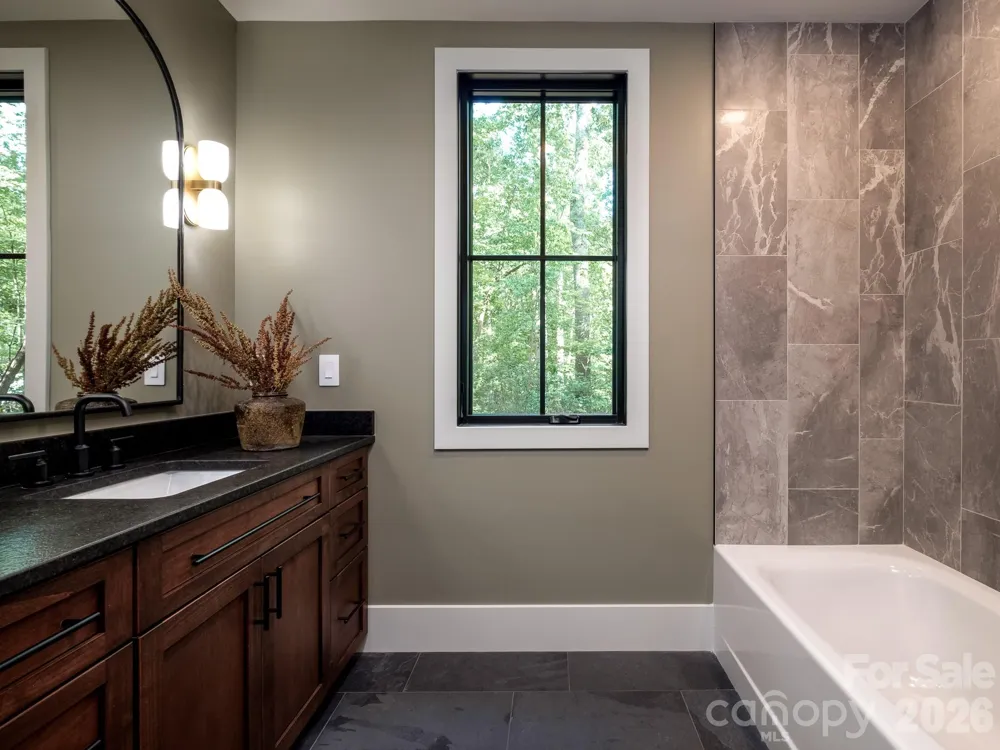 465 Mountain Brook Trail Brevard, NC 28712