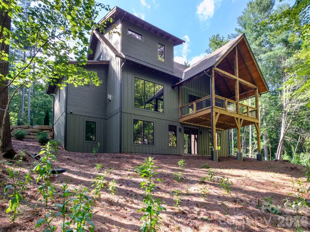 465 Mountain Brook Trail Brevard, NC 28712