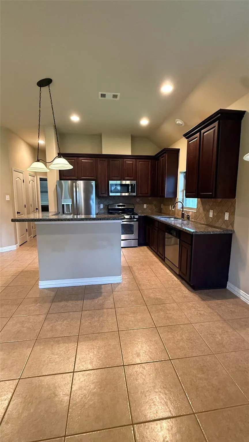107 Mallory Lumberton, TX 77657