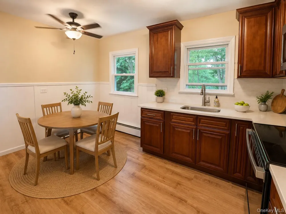 30 Lakeview Terrace Mahopac, NY 10541