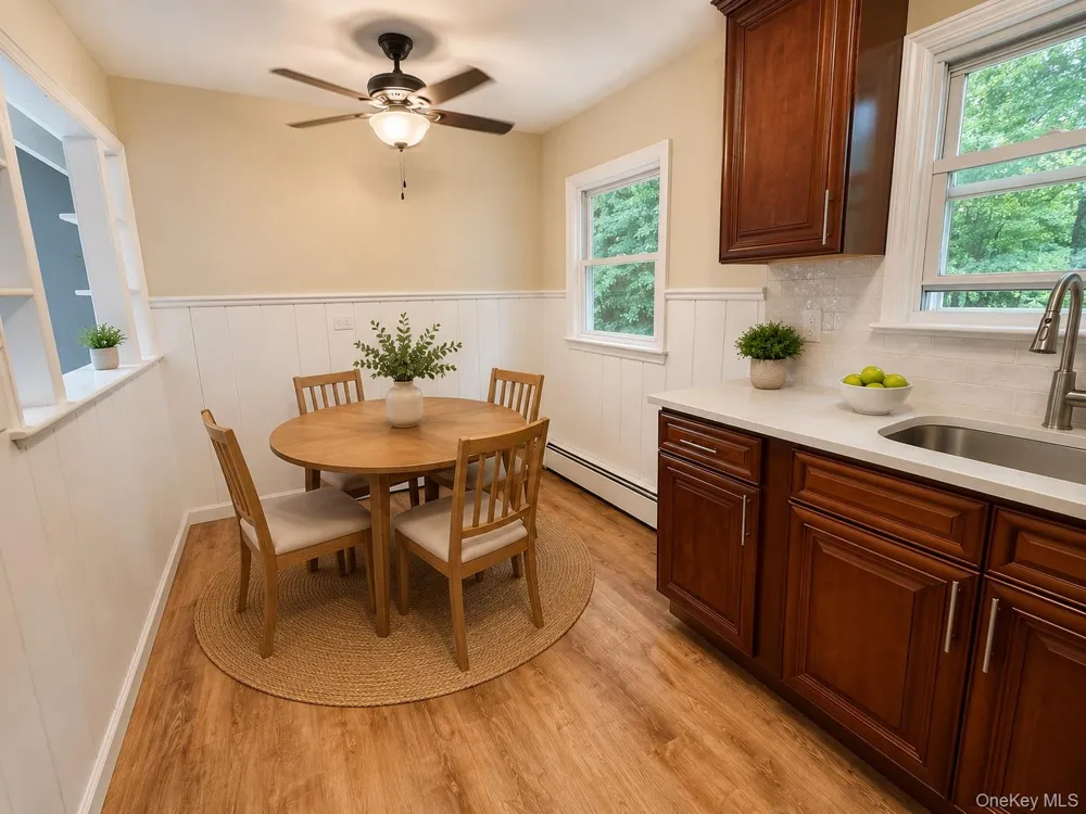 30 Lakeview Terrace Mahopac, NY 10541