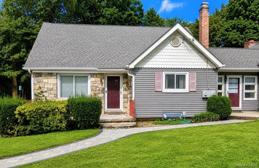 30 Lakeview Terrace Mahopac, NY 10541