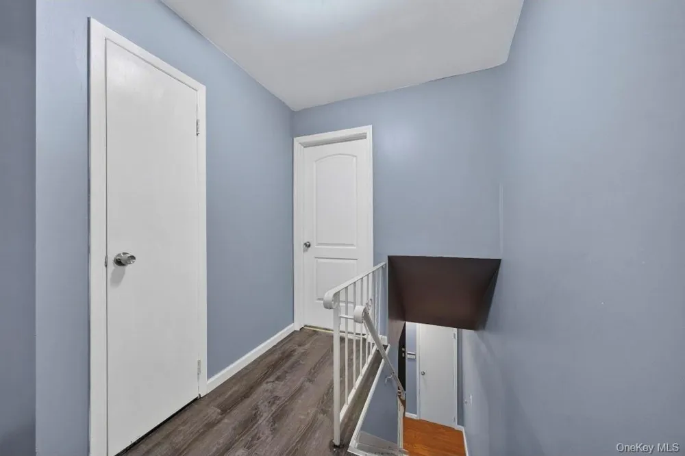 60 Lincoln Avenue Deer Park, NY 11729