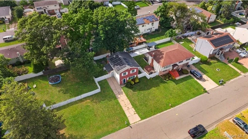 60 Lincoln Avenue Deer Park, NY 11729