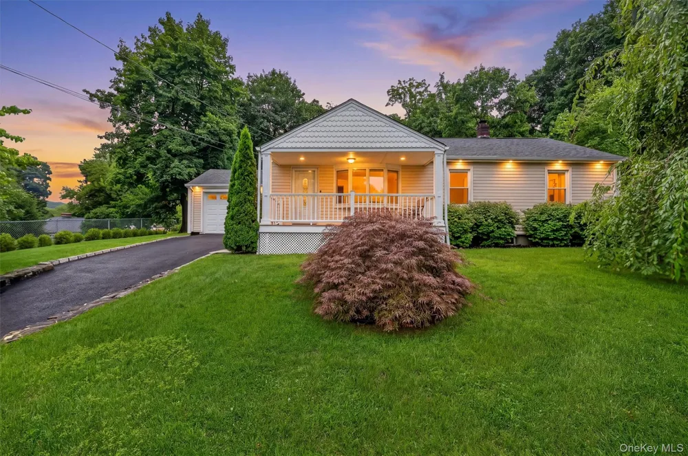 8 Durrin Avenue Cortlandt Manor, NY 10567