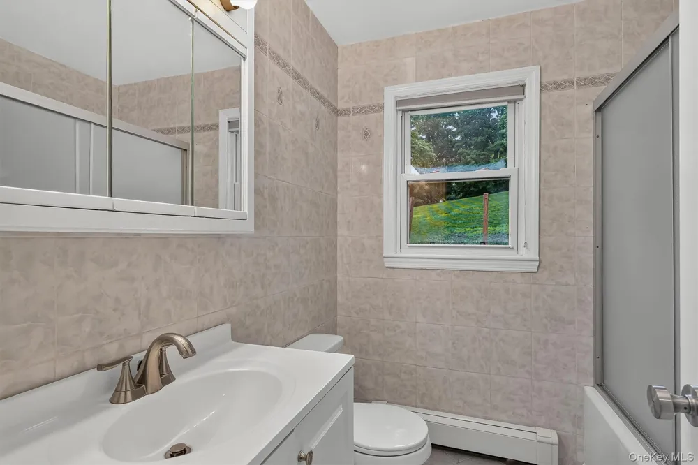 8 Durrin Avenue Cortlandt Manor, NY 10567