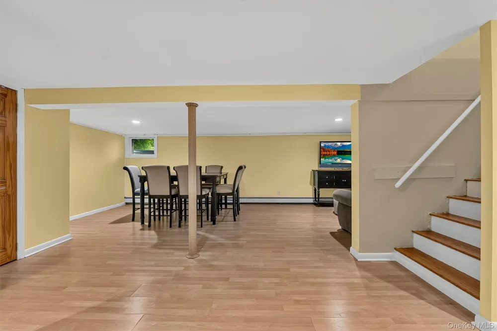 8 Durrin Avenue Cortlandt Manor, NY 10567