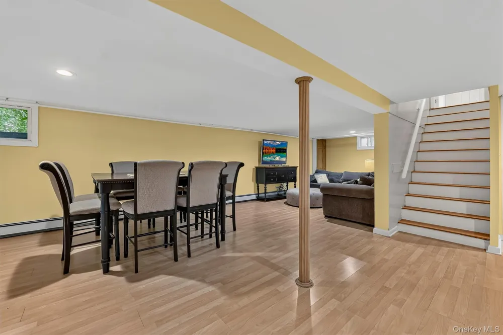 8 Durrin Avenue Cortlandt Manor, NY 10567