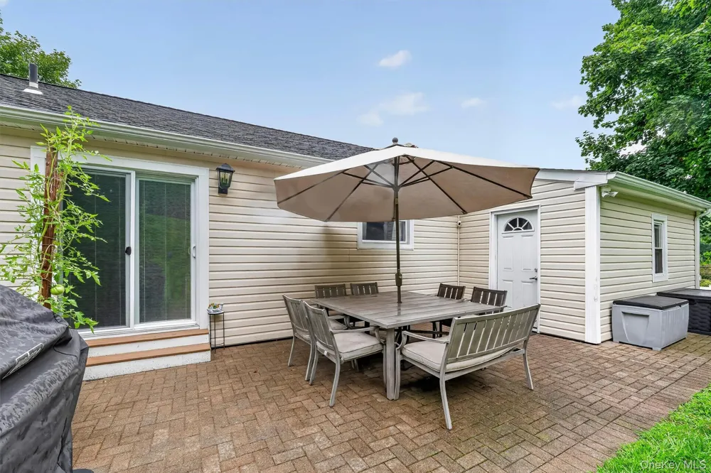 8 Durrin Avenue Cortlandt Manor, NY 10567