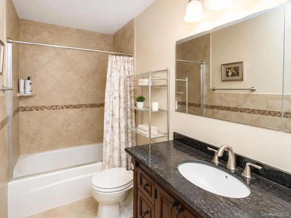 10 Roe Circle Monroe, NY 10950