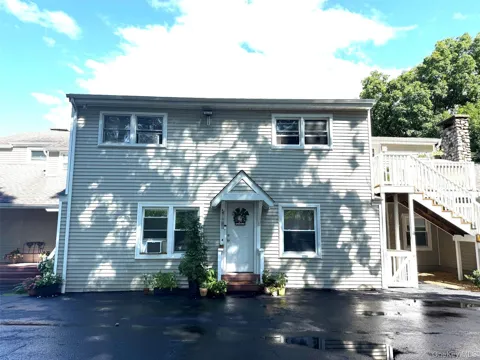 1 Parker Drive #4