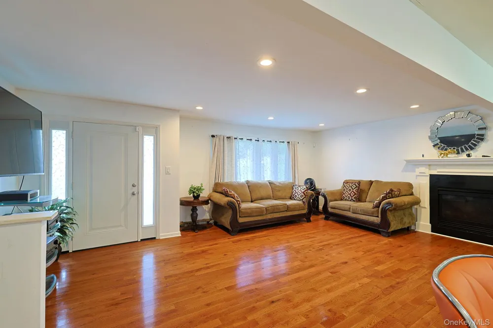 1 Forest Lane Salisbury Mills, NY 12577