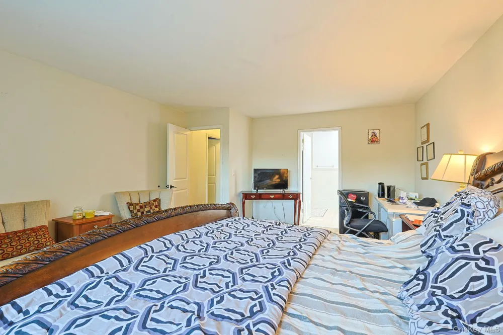 1 Forest Lane Salisbury Mills, NY 12577
