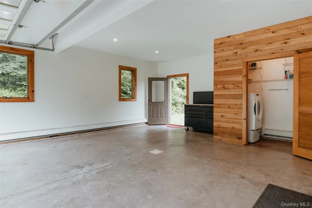 22 J Spielman Road Jeffersonville, NY 12748