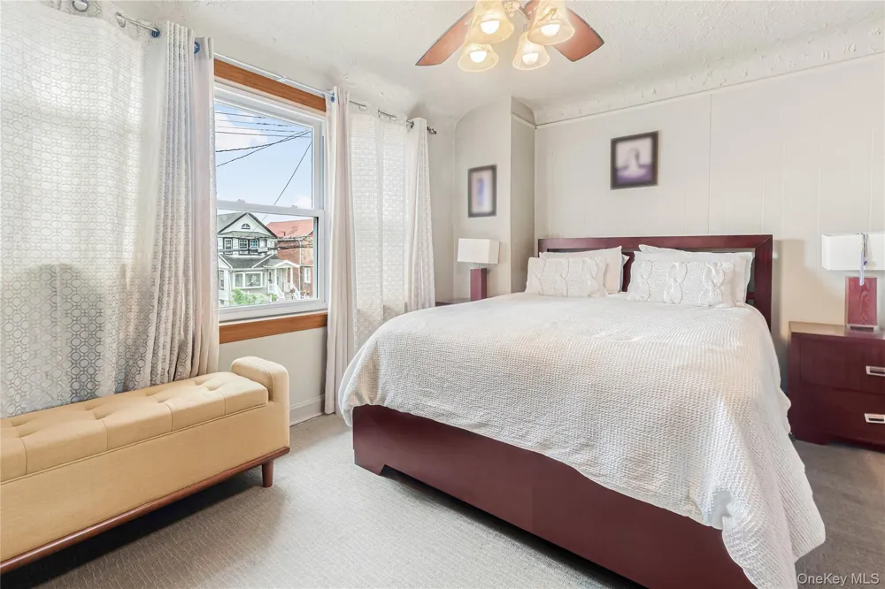 9423 209th Street Queens Village, NY 11428
