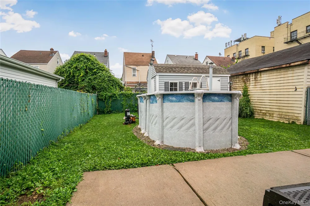 9423 209th Street Queens Village, NY 11428