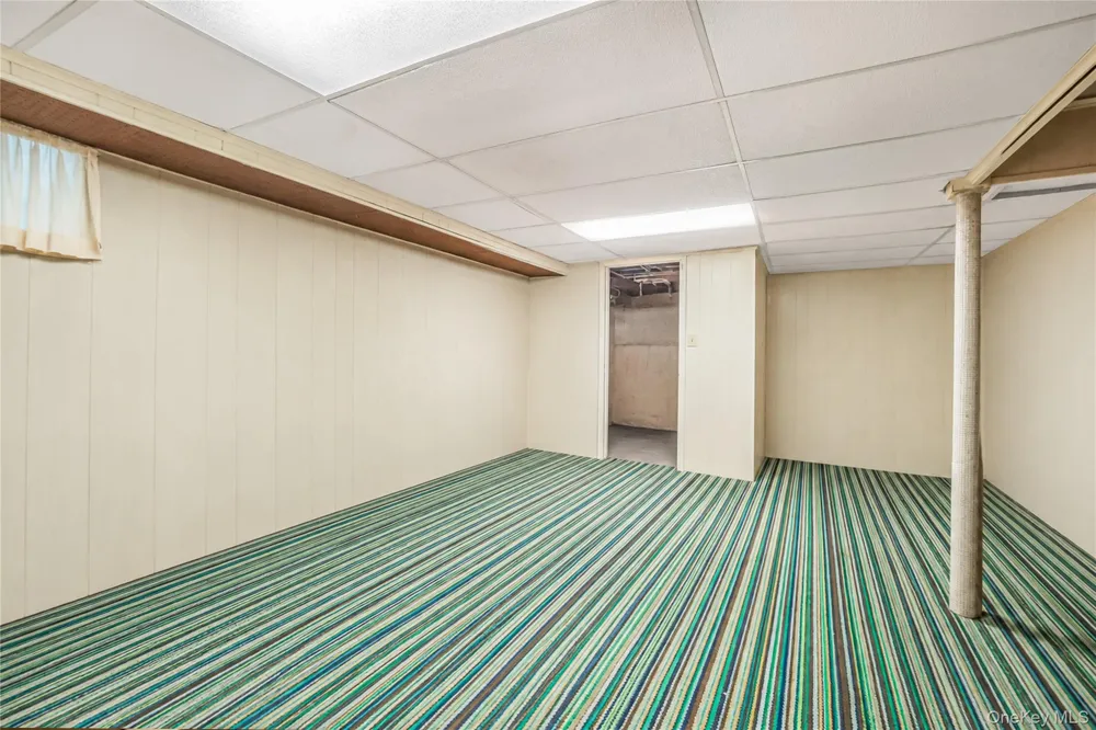9423 209th Street Queens Village, NY 11428