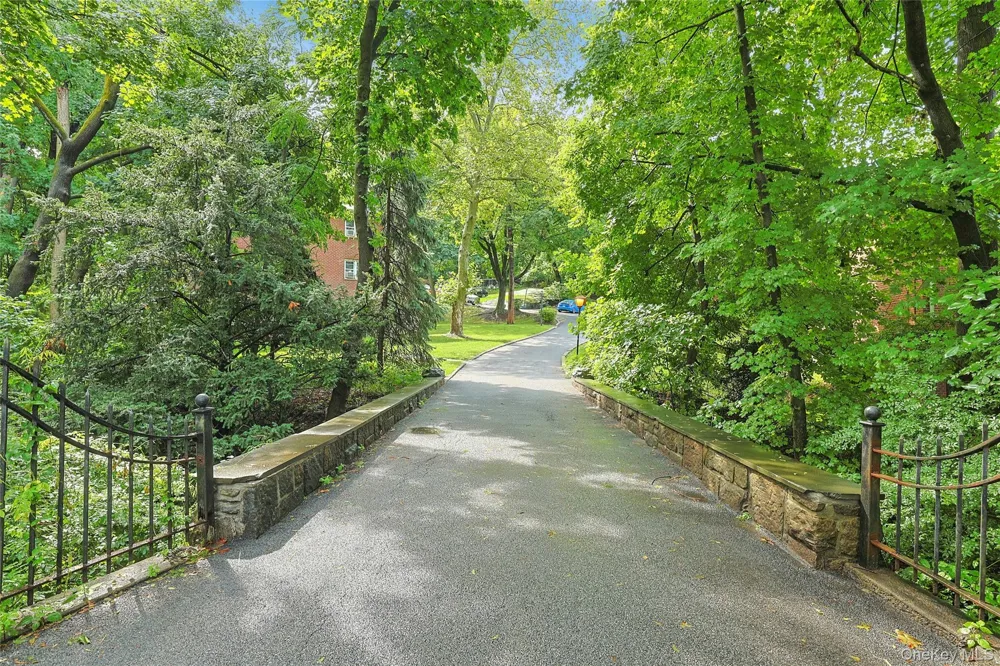 140 Broadway #U-4 Irvington, NY 10533