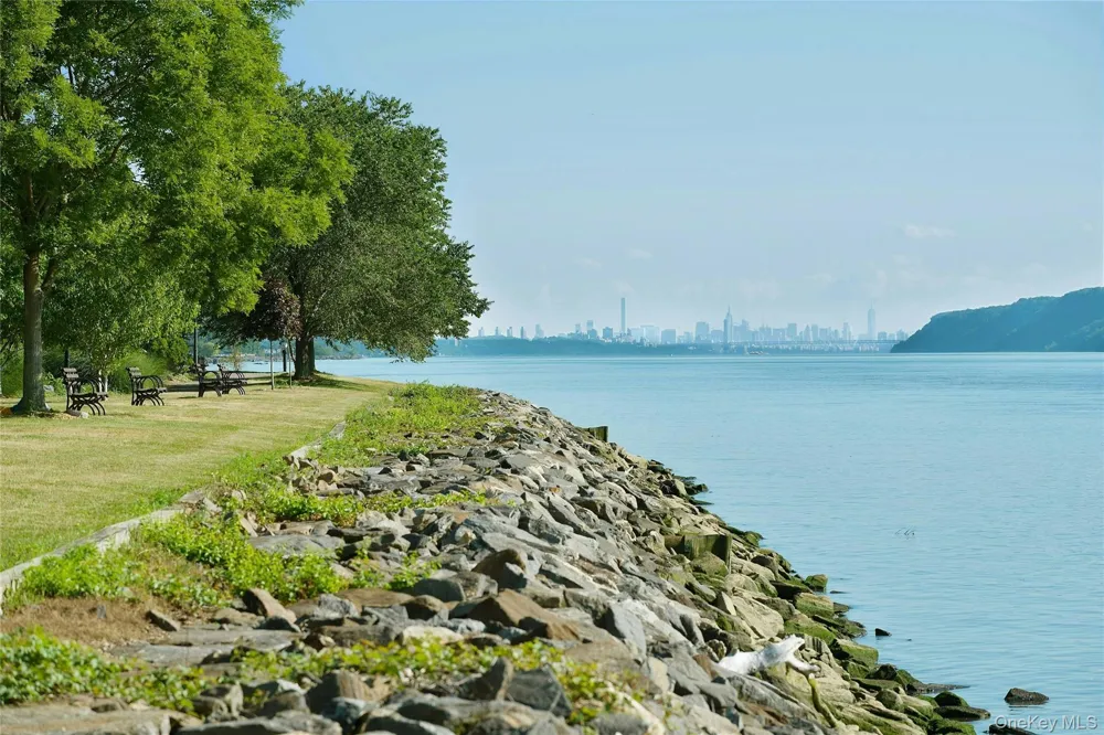 140 Broadway #U-4 Irvington, NY 10533