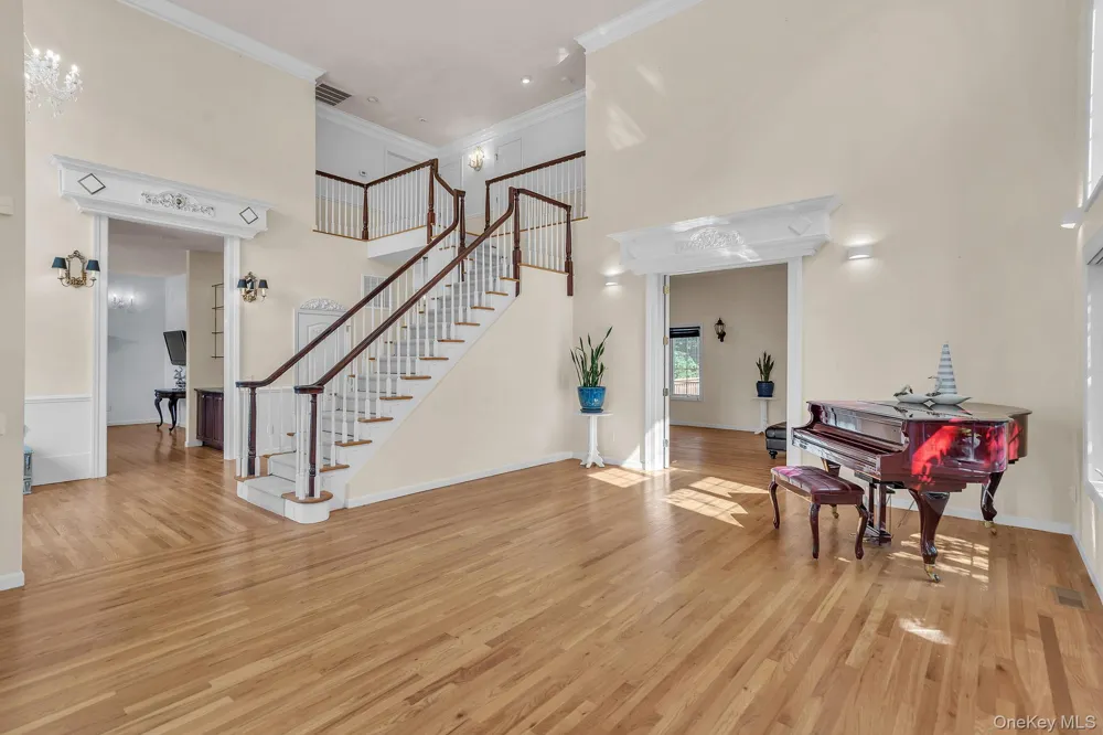 3 Dover Court Wading River, NY 11792