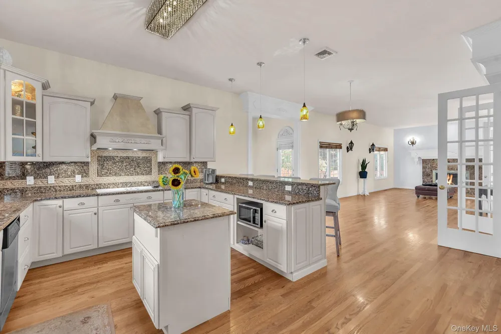 3 Dover Court Wading River, NY 11792