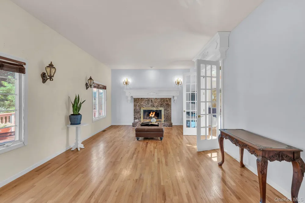 3 Dover Court Wading River, NY 11792